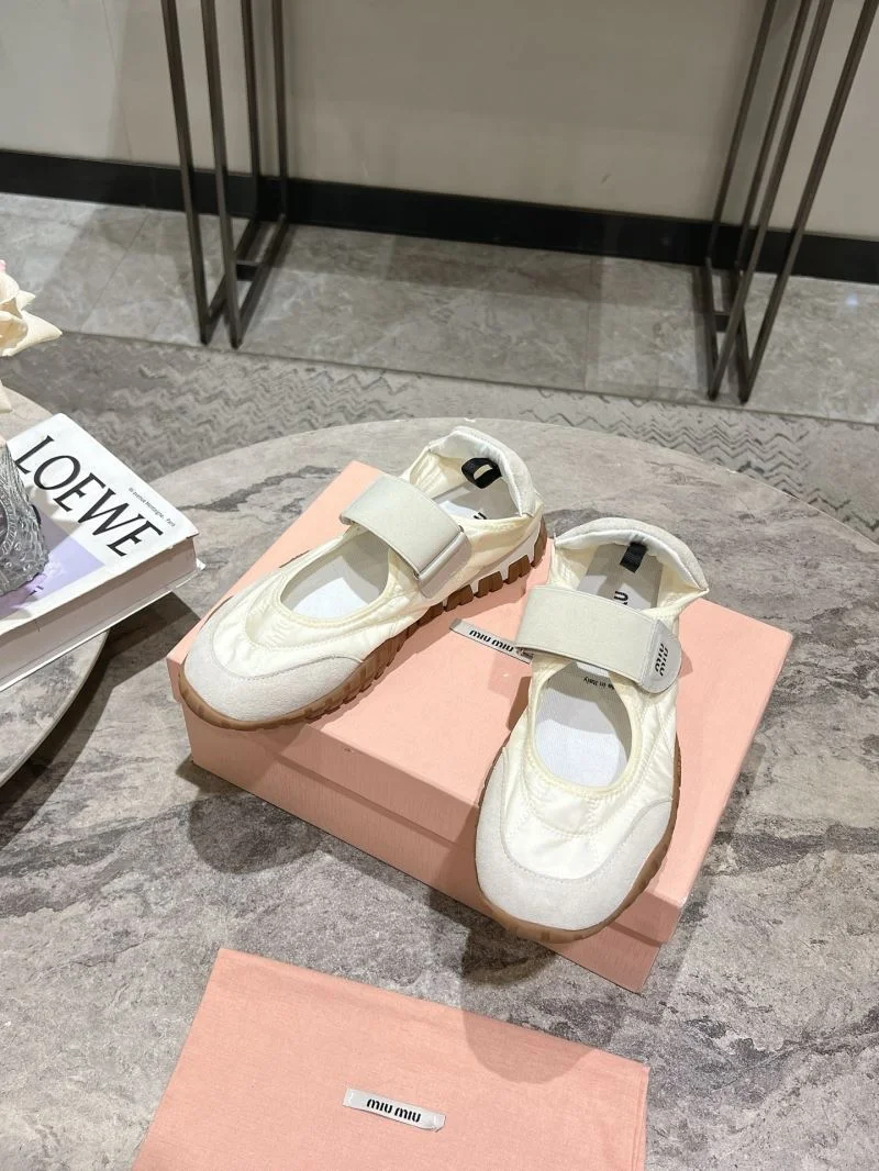 Premium Miu Miu Shoes 11560