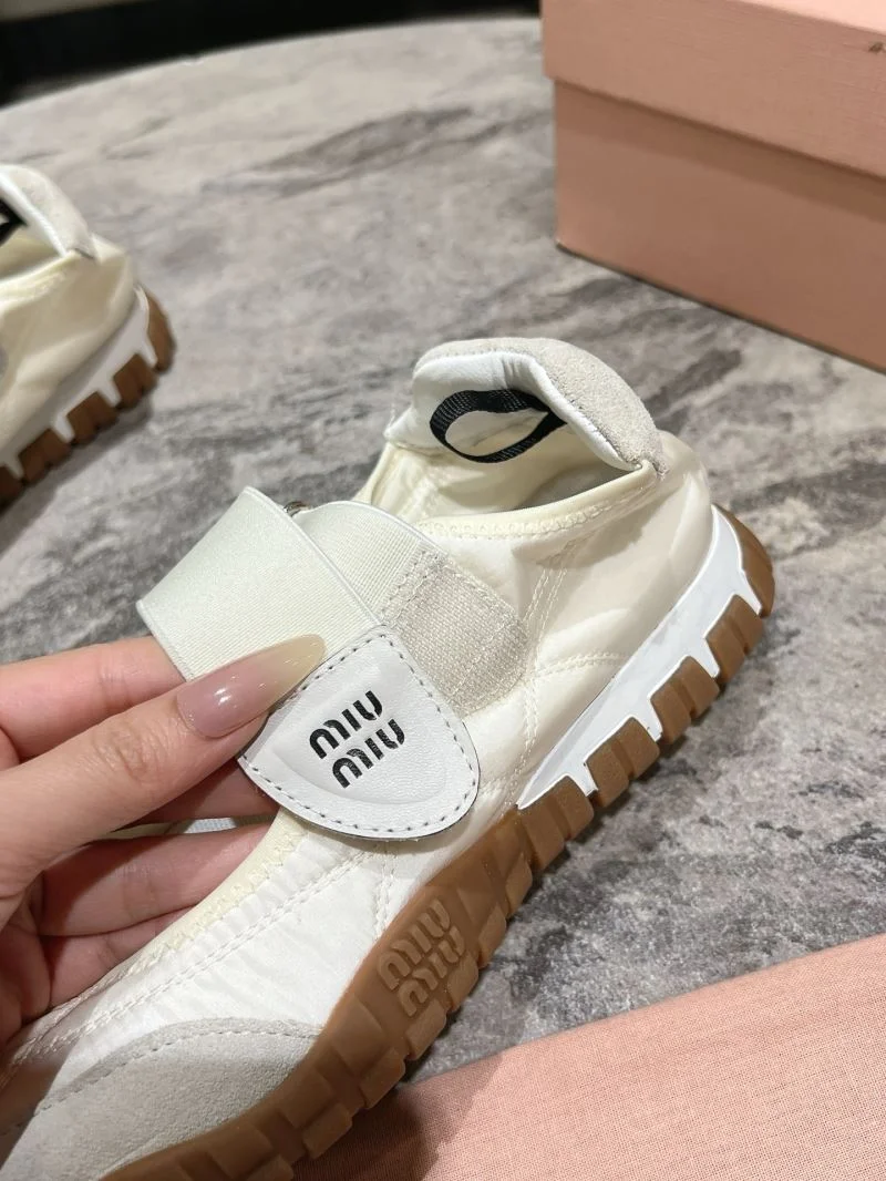 Premium Miu Miu Shoes 11560