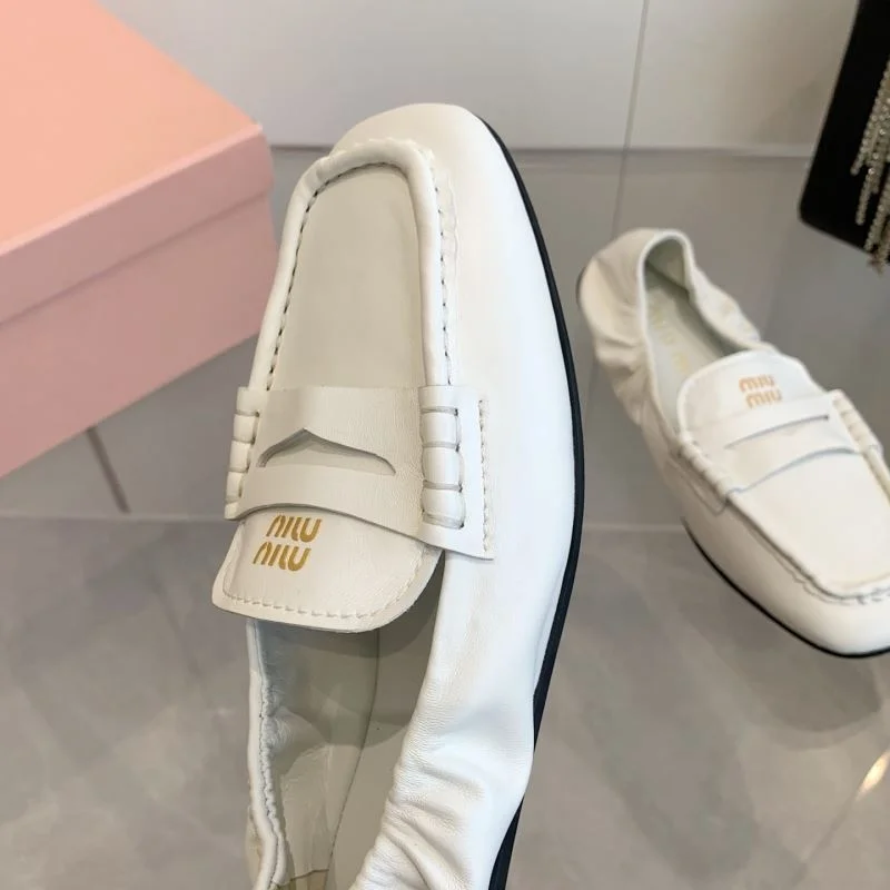 Lightweight Miu Miu Shoes 11555