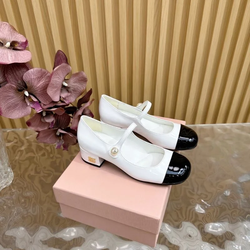 Youthful Miu Miu Shoes 11553