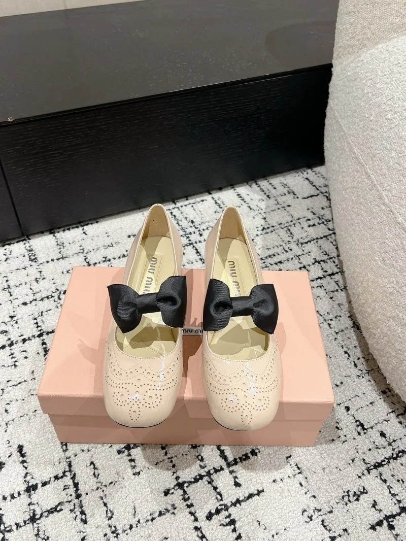 ComfortFit Miu Miu Shoes 11543