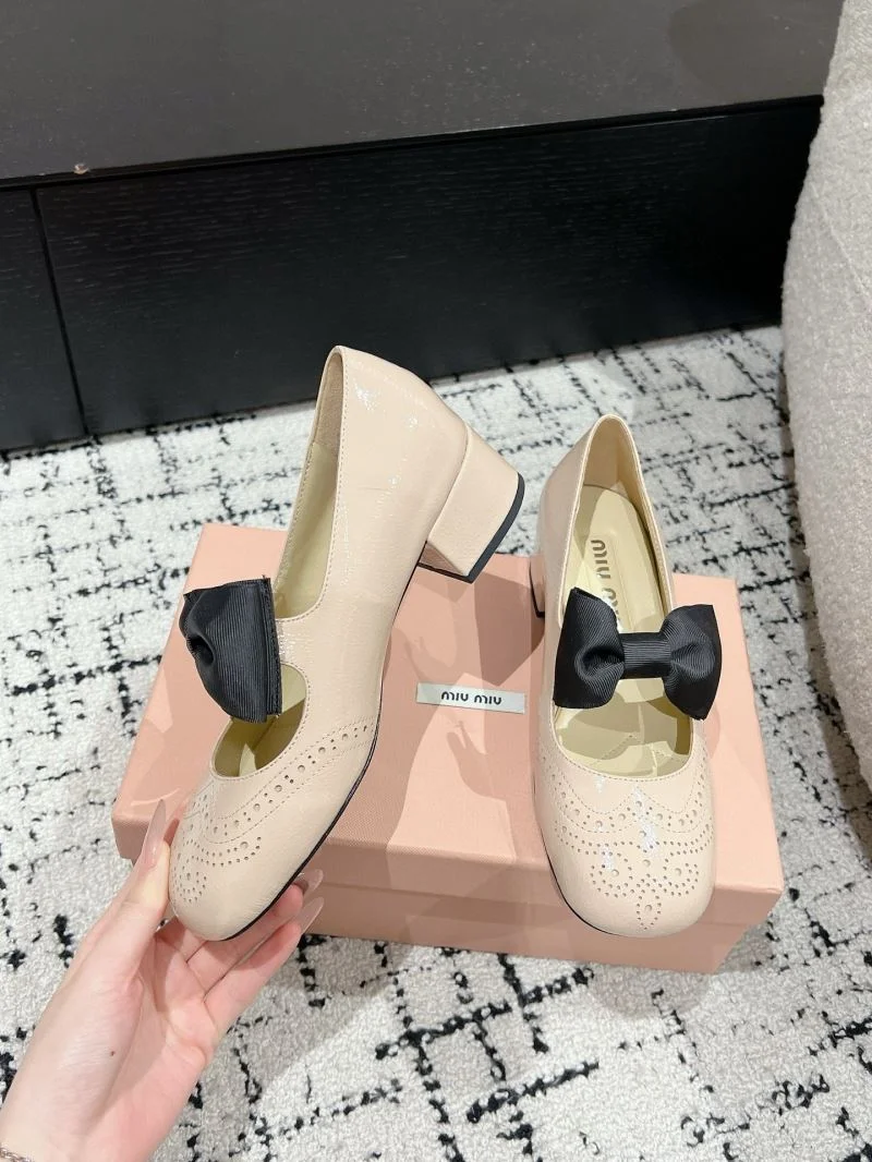 ComfortFit Miu Miu Shoes 11543