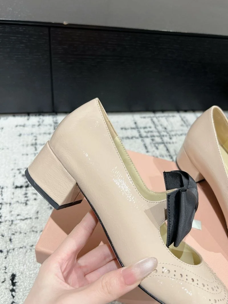 ComfortFit Miu Miu Shoes 11543