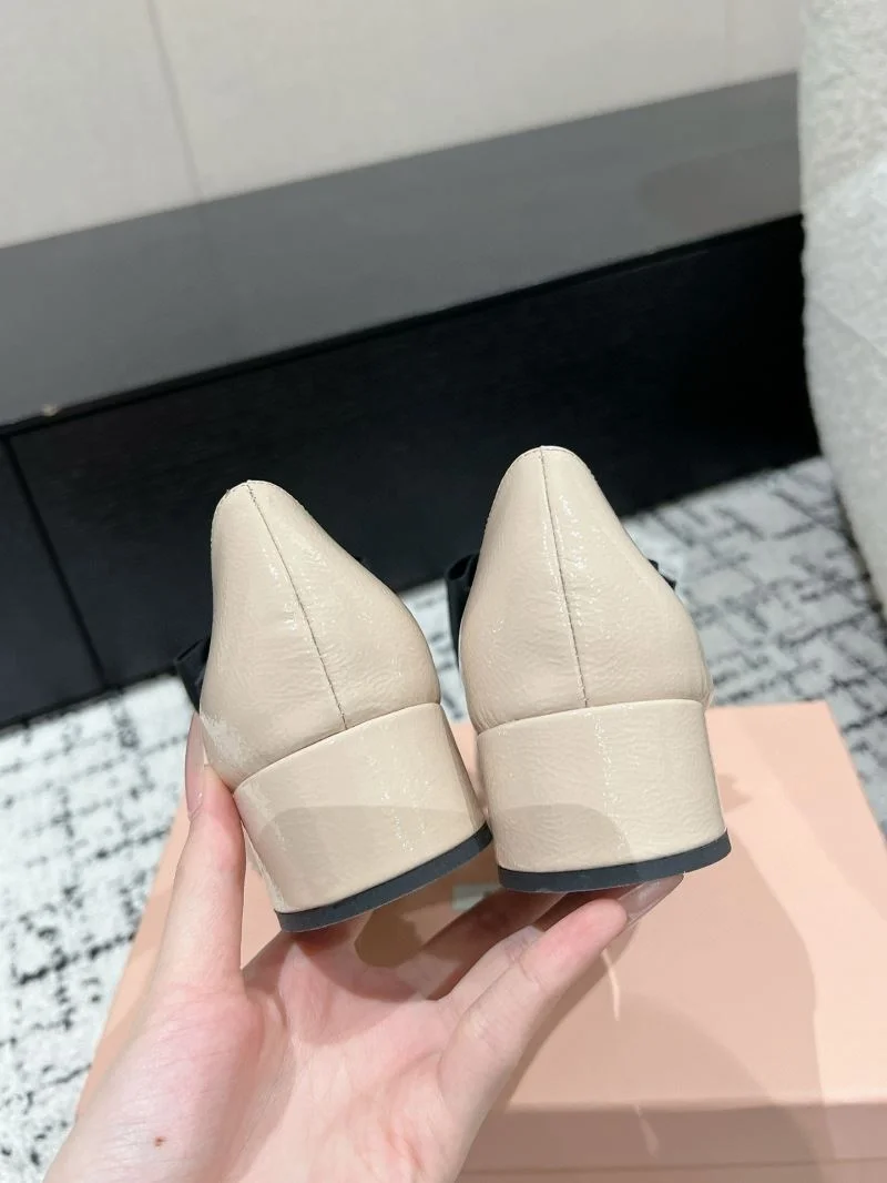 ComfortFit Miu Miu Shoes 11543