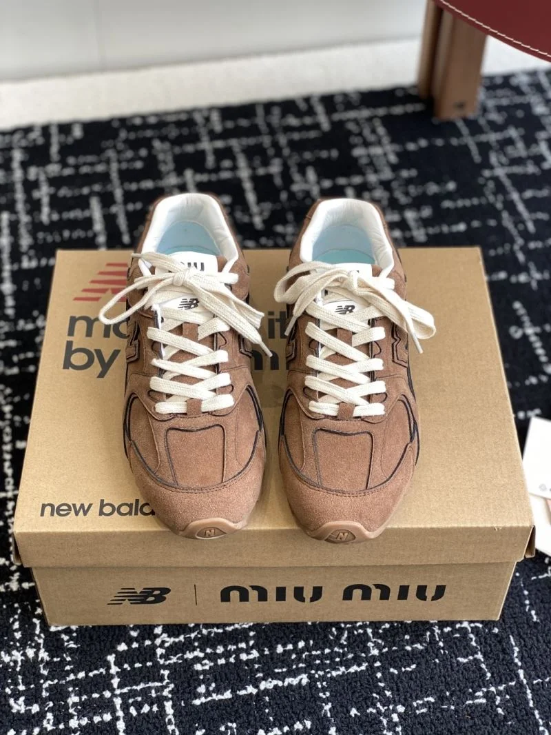 Unisex Miu Miu Shoes 11528