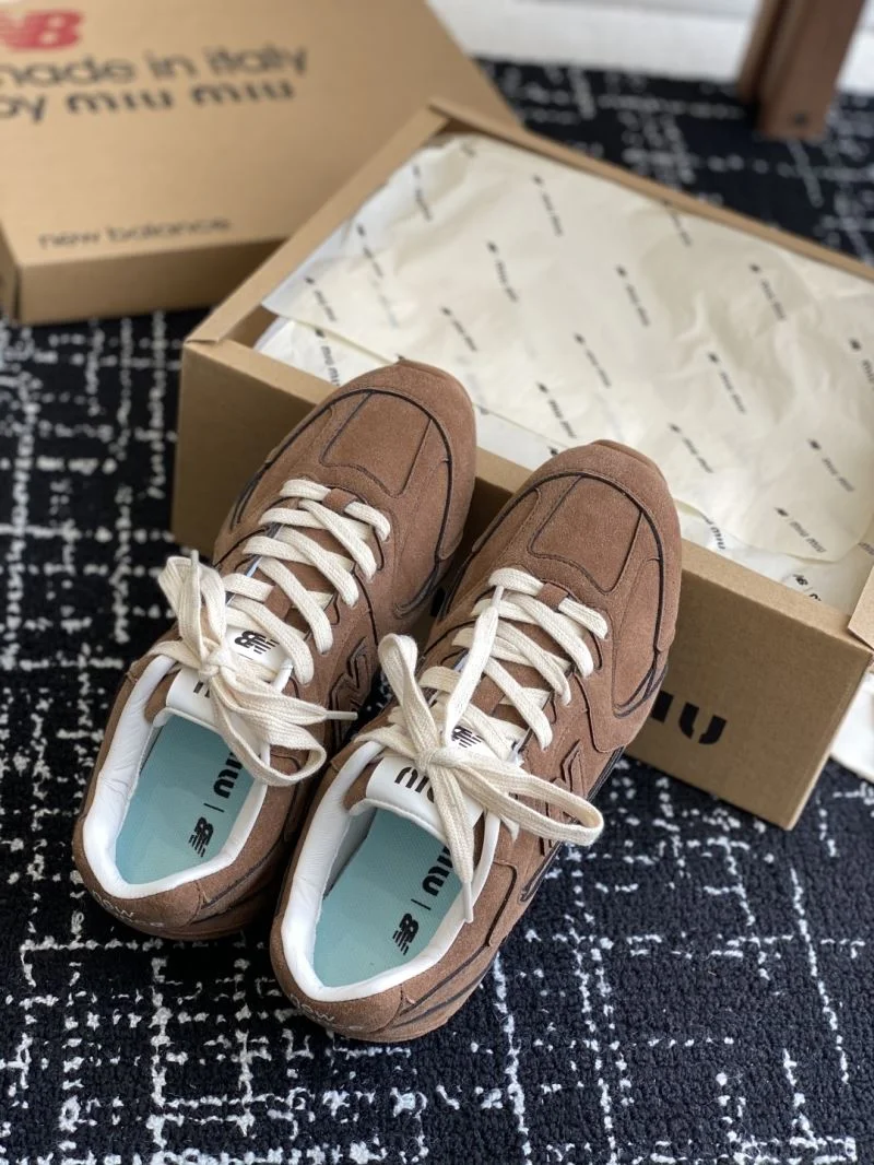 Unisex Miu Miu Shoes 11528