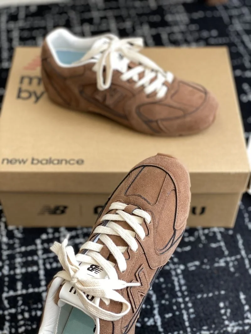 Unisex Miu Miu Shoes 11528
