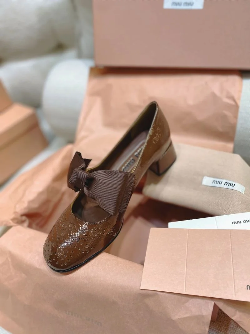 Miu Miu Shoes Lightweight 11529