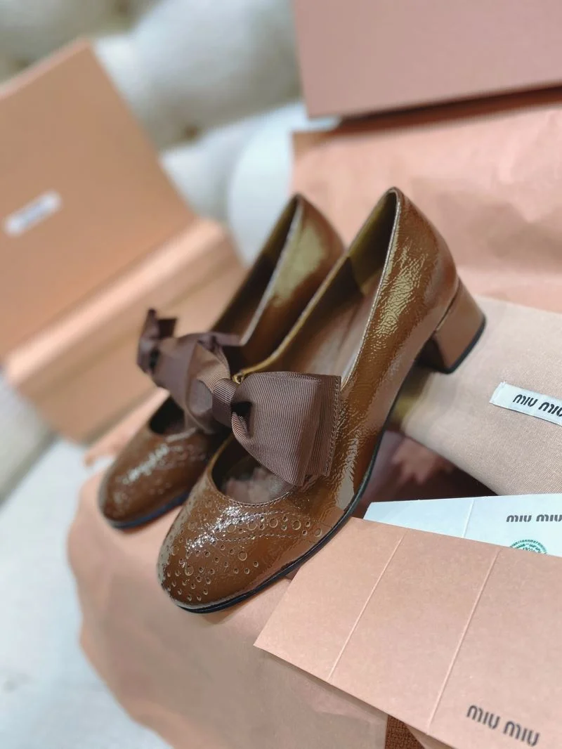 Miu Miu Shoes Lightweight 11529