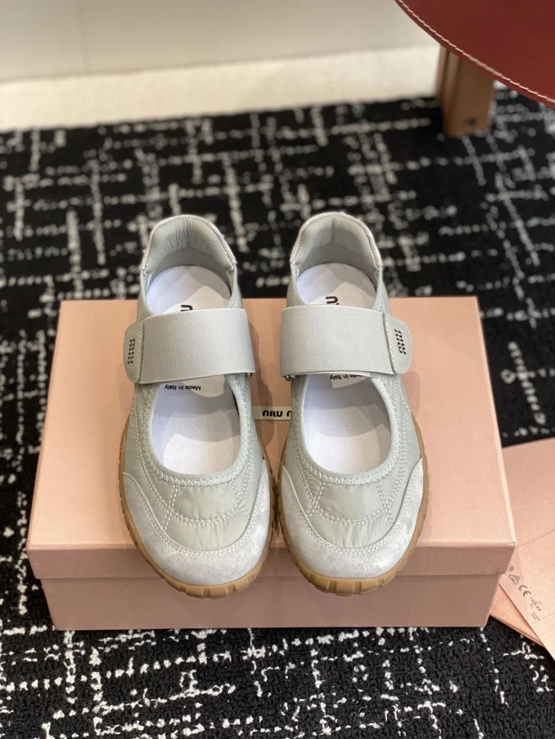 Miu Miu Shoes RelaxedFit 11527