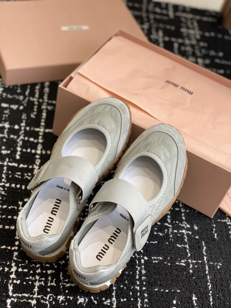 Miu Miu Shoes RelaxedFit 11527
