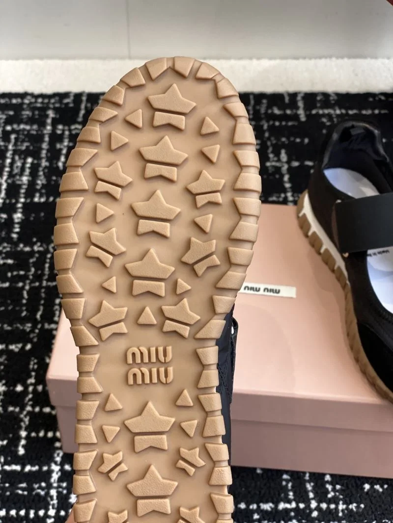 Miu Miu Shoes WaterResistant 11525