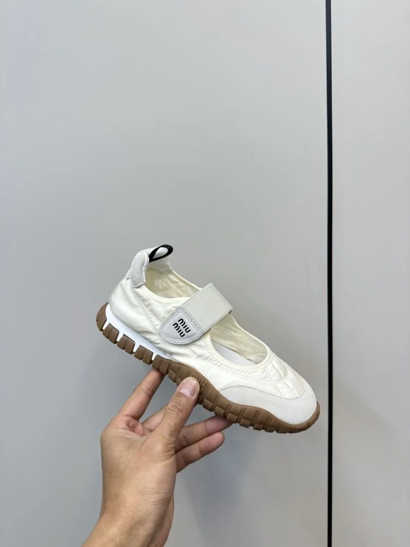 Seasonal Miu Miu Shoes 11503