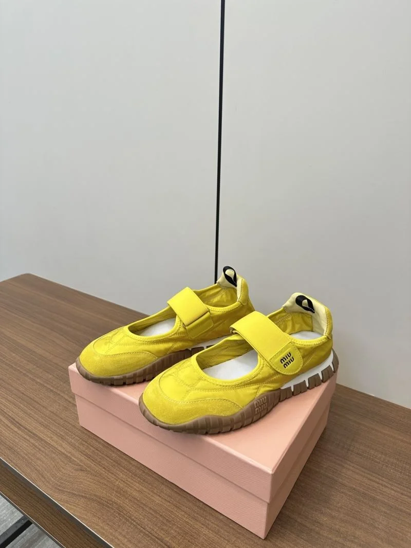 Sleek Miu Miu Shoes 11500