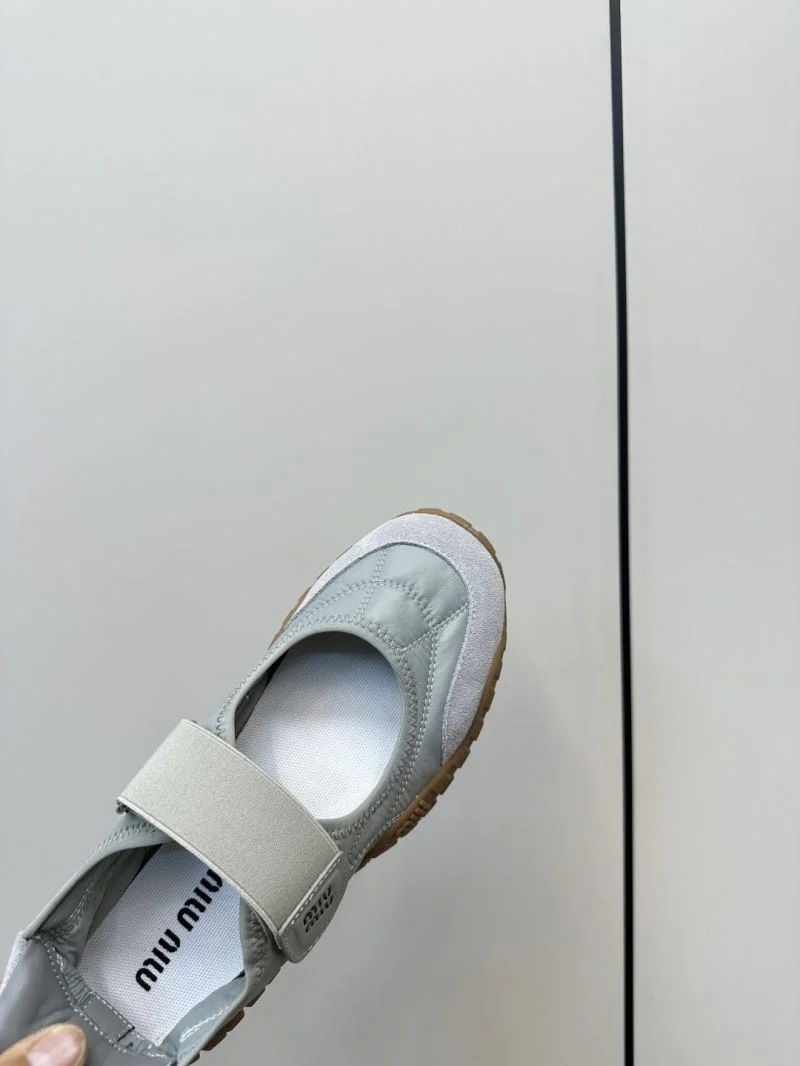Miu Miu Shoes Modern 11501
