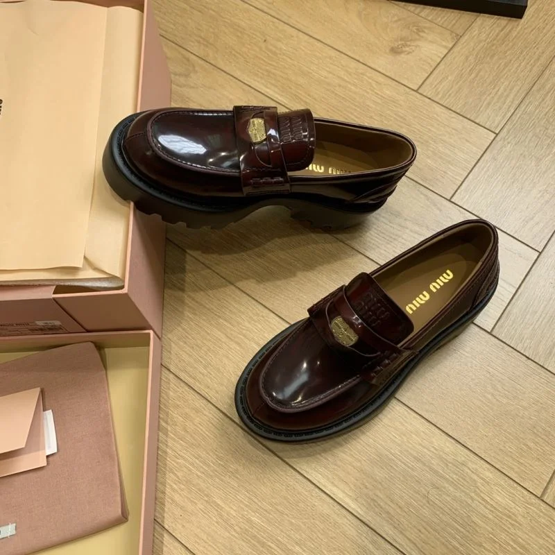 Breathable Miu Miu Shoes 9476