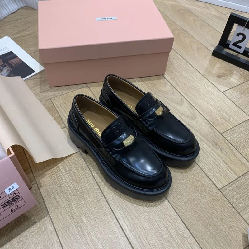 Miu Miu Shoes Sleek 9466