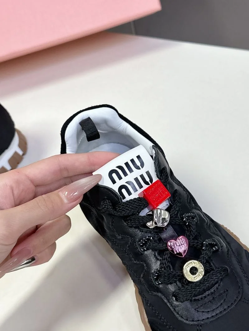Flexible Miu Miu Shoes 9455