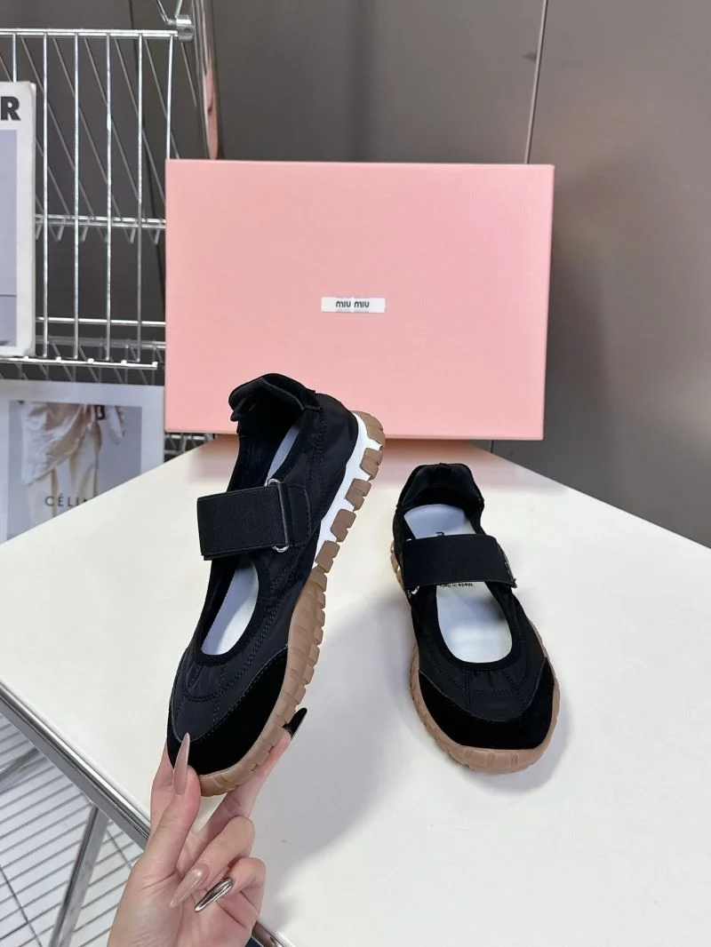 Miu Miu Shoes Versatile 9436