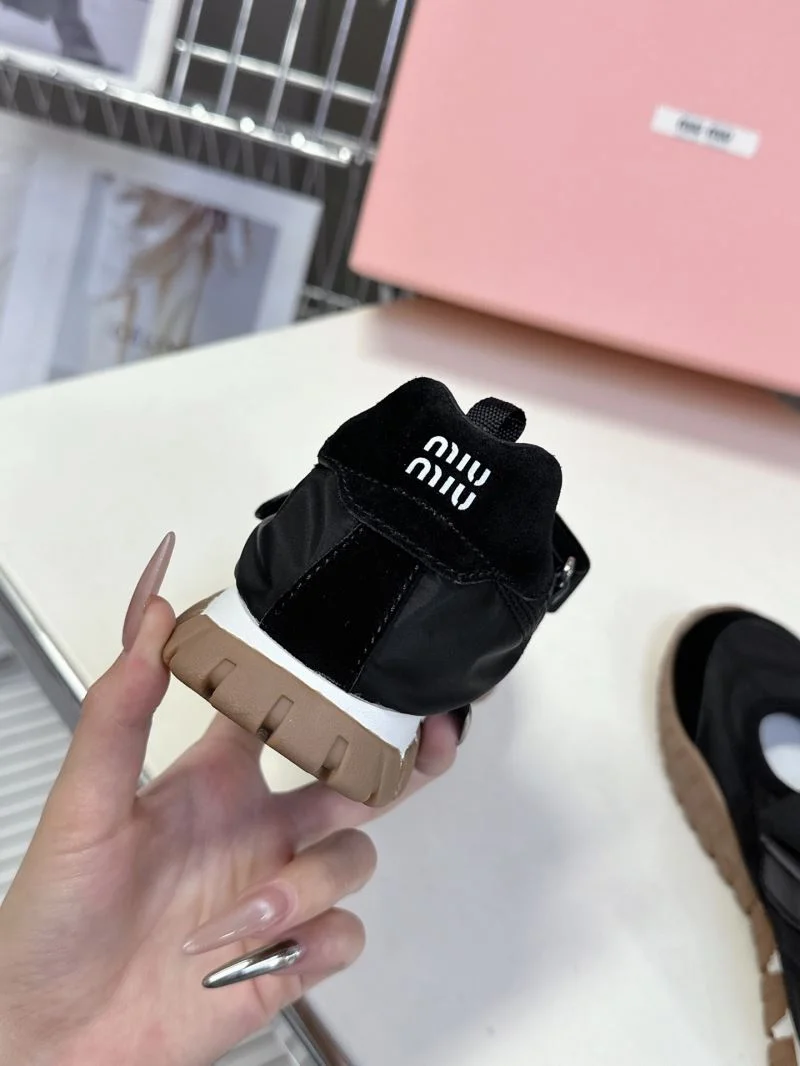Miu Miu Shoes Versatile 9436