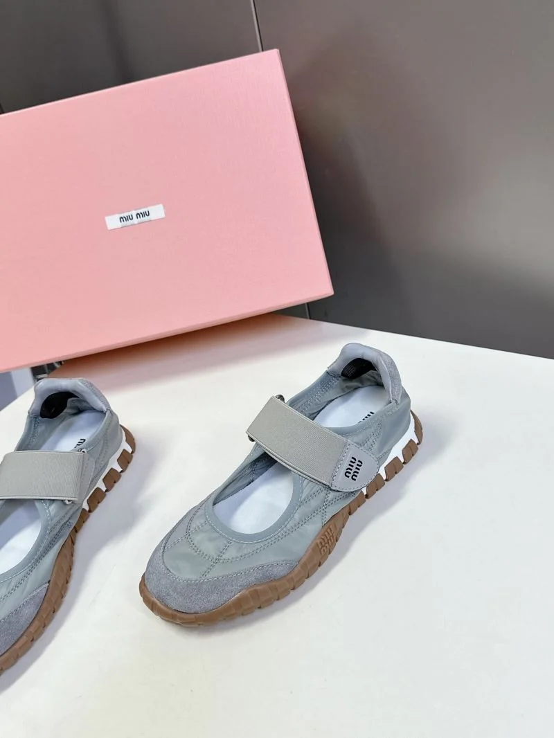 Miu Miu Shoes ModernLook 9509