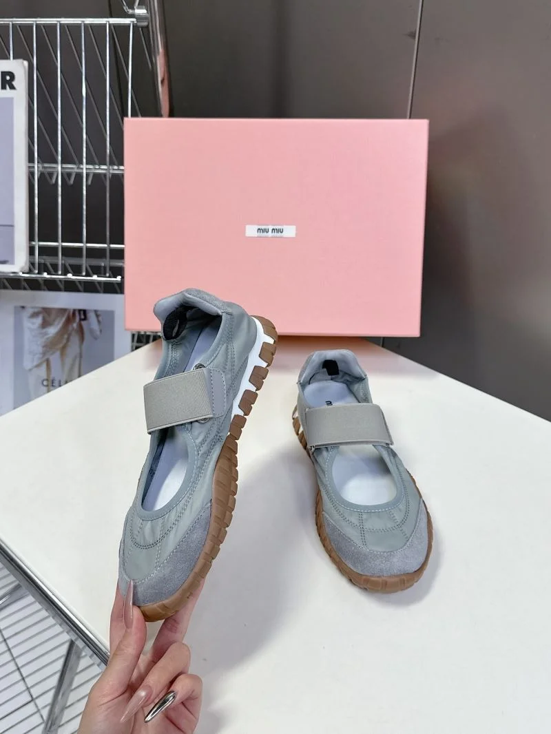 Miu Miu Shoes ModernLook 9509