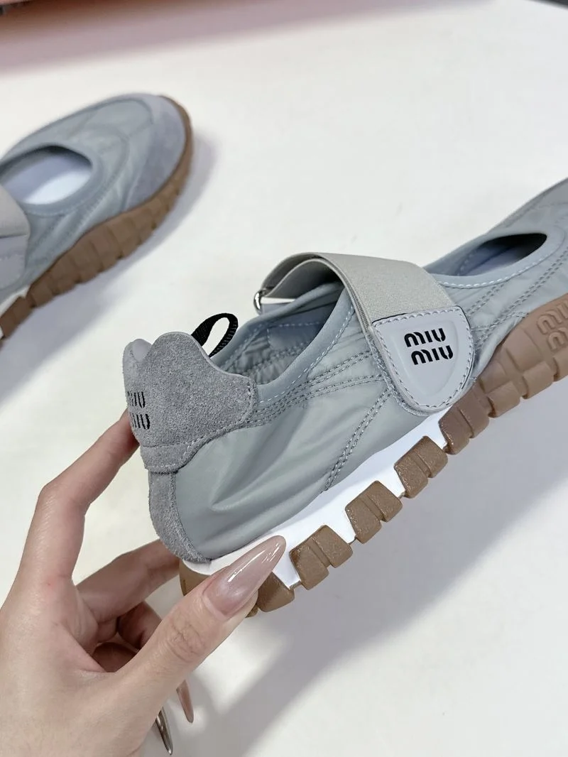 Miu Miu Shoes ModernLook 9509