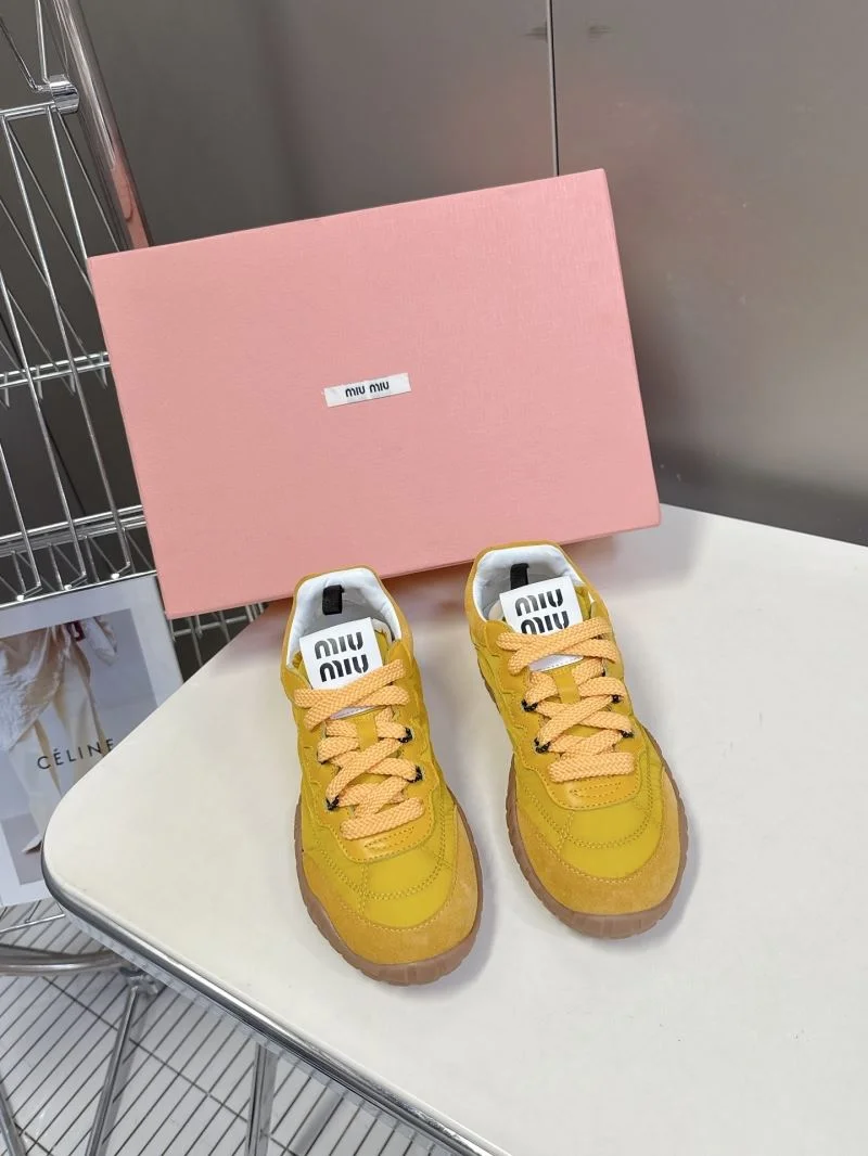 Minimalist Miu Miu Shoes 9497