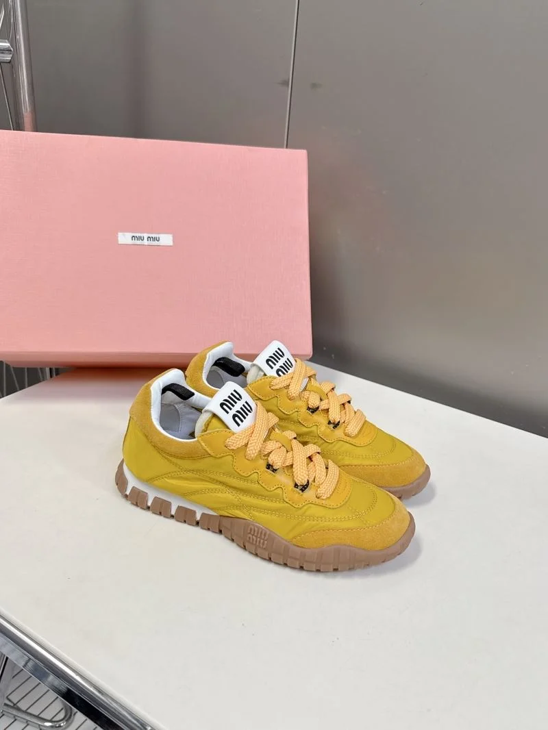 Minimalist Miu Miu Shoes 9497