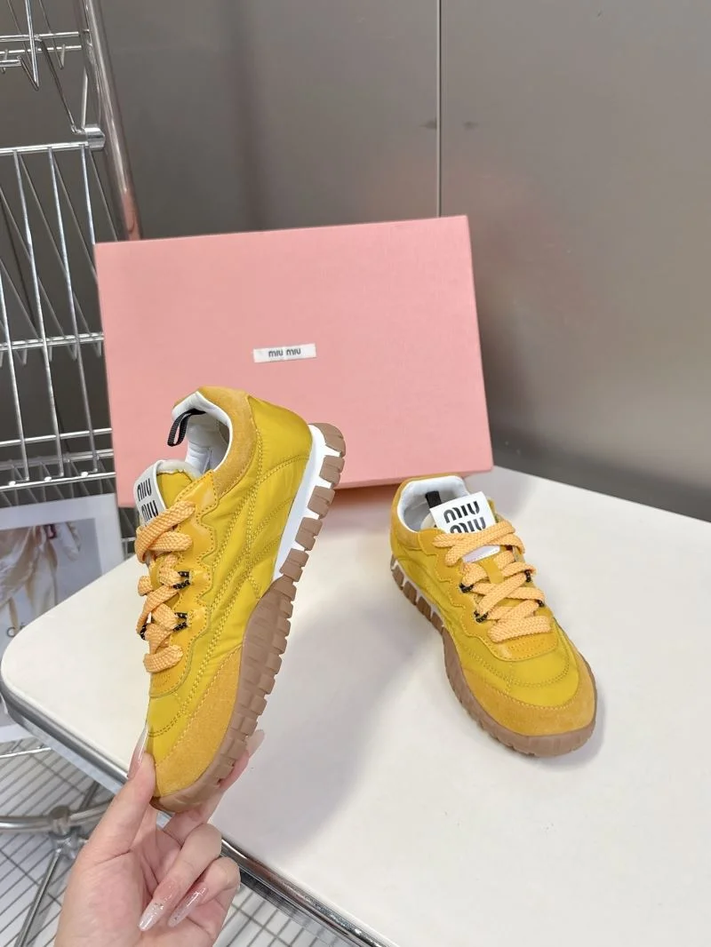 Minimalist Miu Miu Shoes 9497