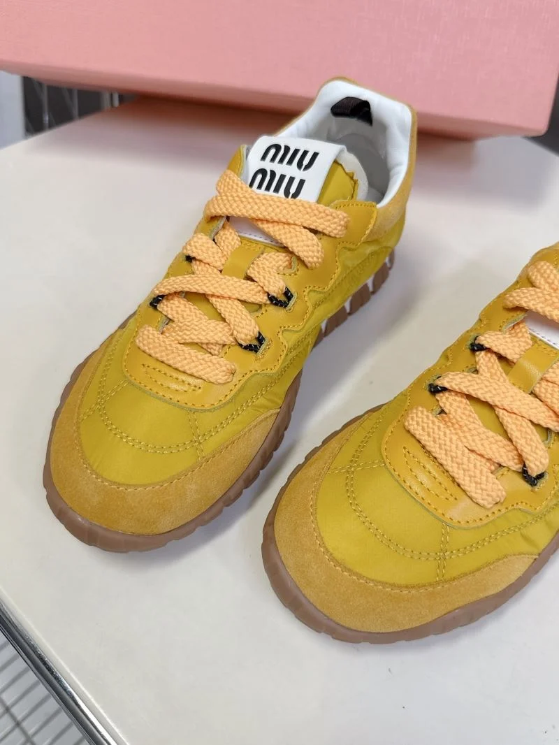 Minimalist Miu Miu Shoes 9497