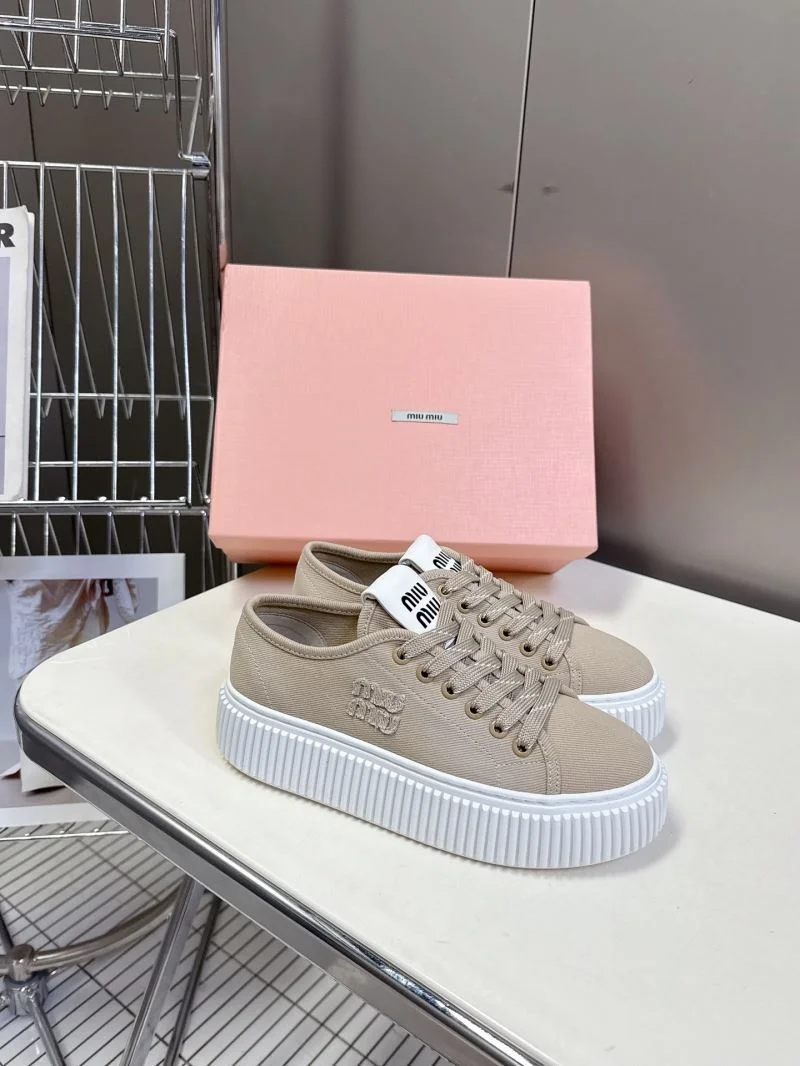Miu Miu Shoes Lightweight 9441
