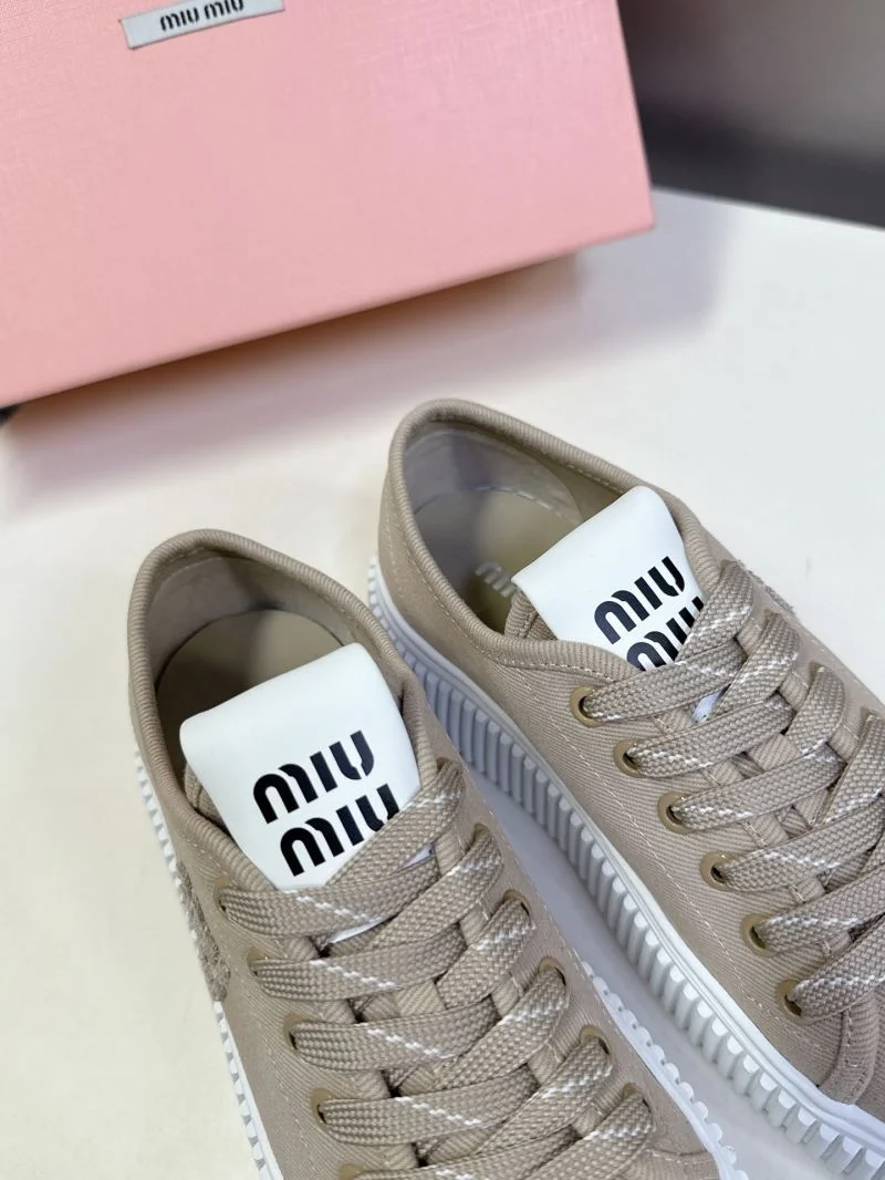 Miu Miu Shoes Lightweight 9441