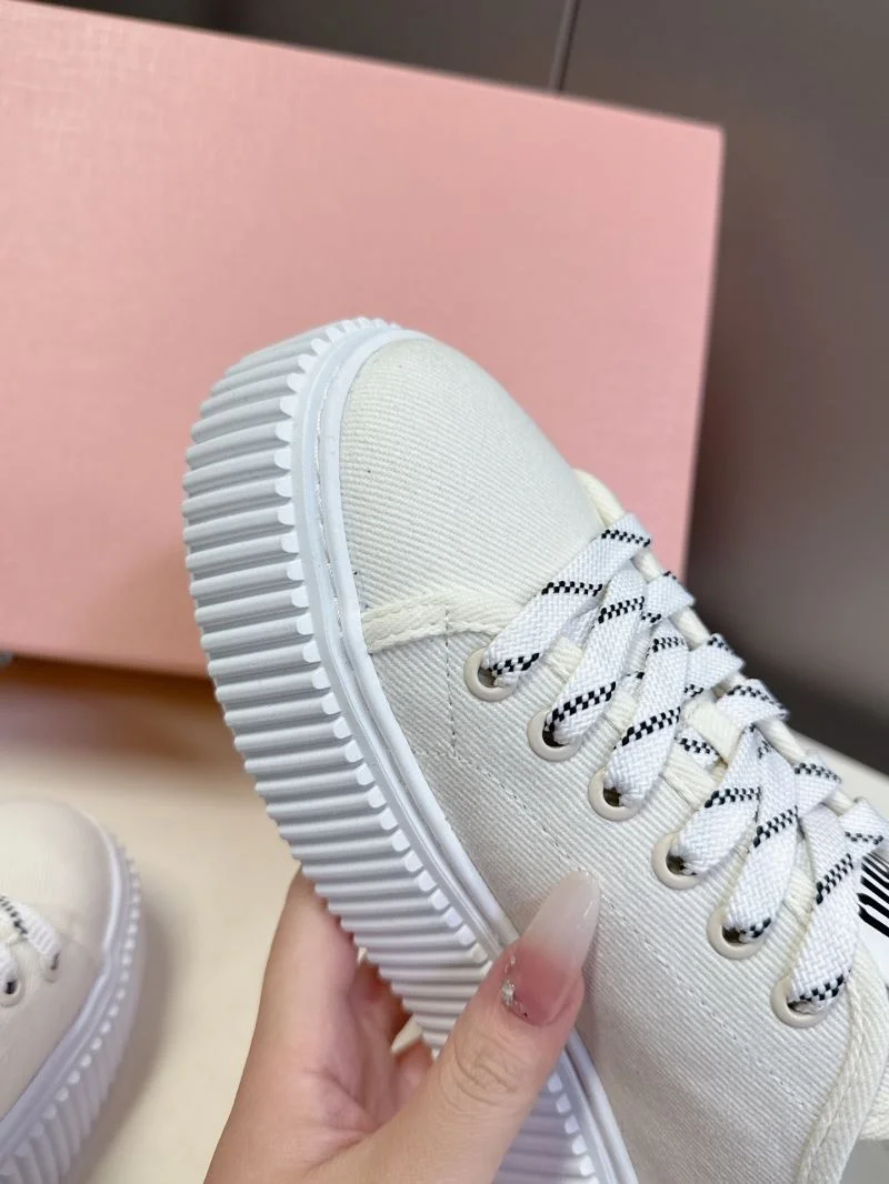 Miu Miu Shoes TimelessDesign 9431