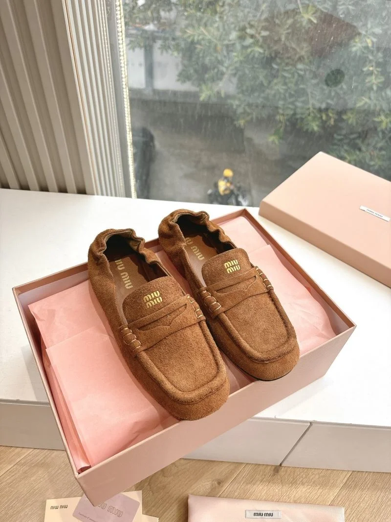 Functional Miu Miu Shoes 9410