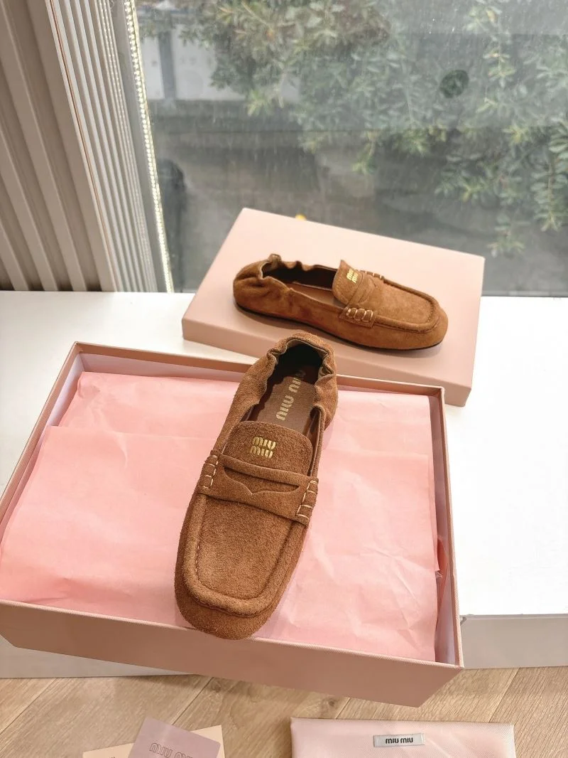 Functional Miu Miu Shoes 9410