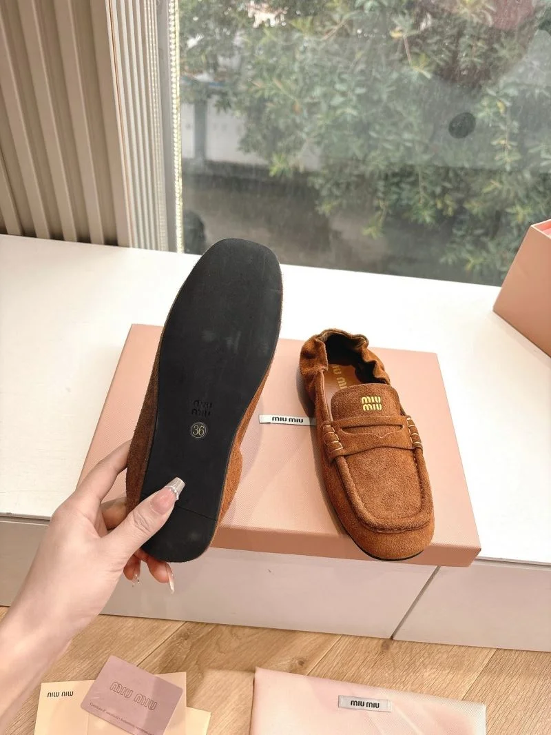 Functional Miu Miu Shoes 9410