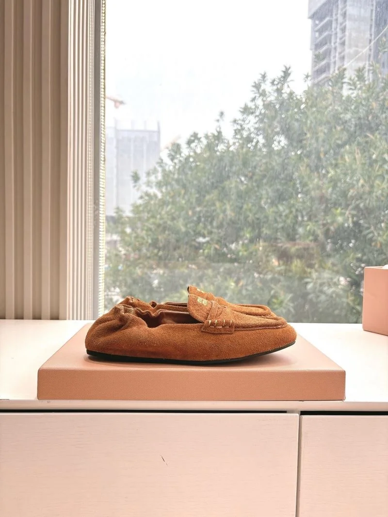 Functional Miu Miu Shoes 9410