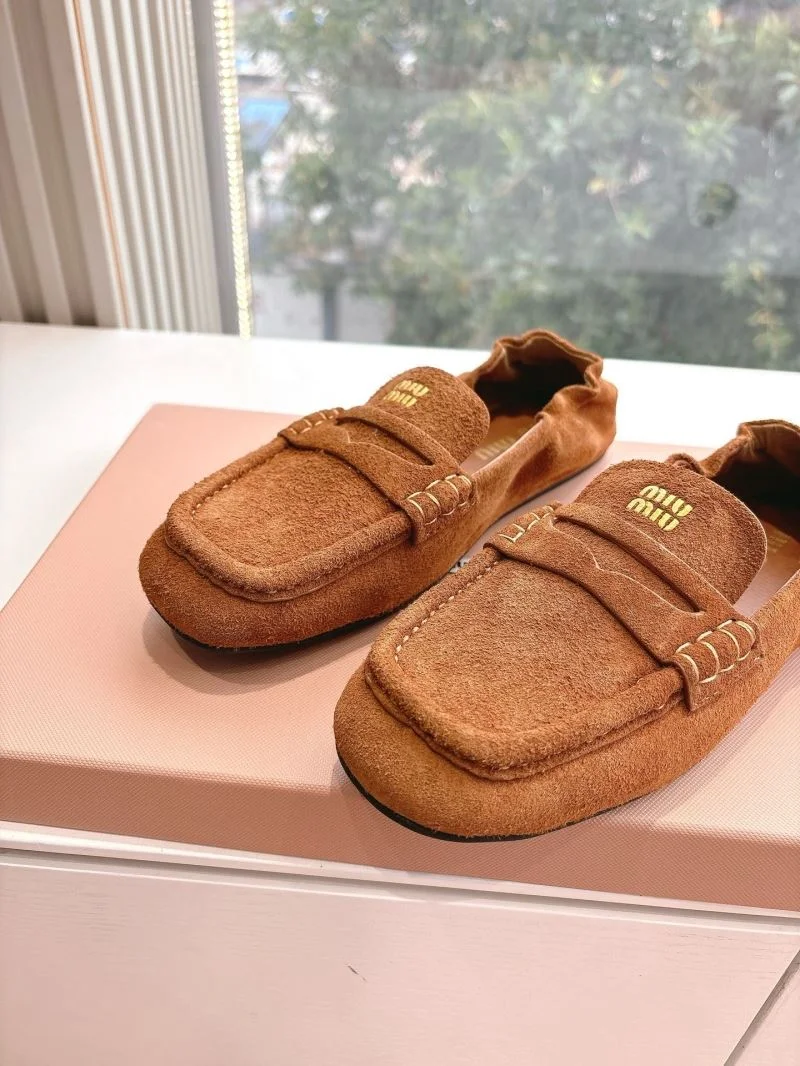 Functional Miu Miu Shoes 9410