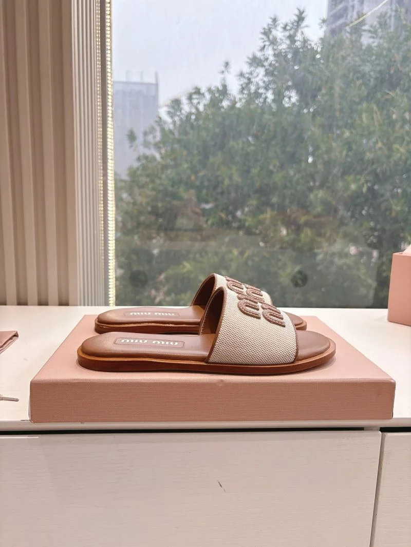Sporty Miu Miu Shoes 9489