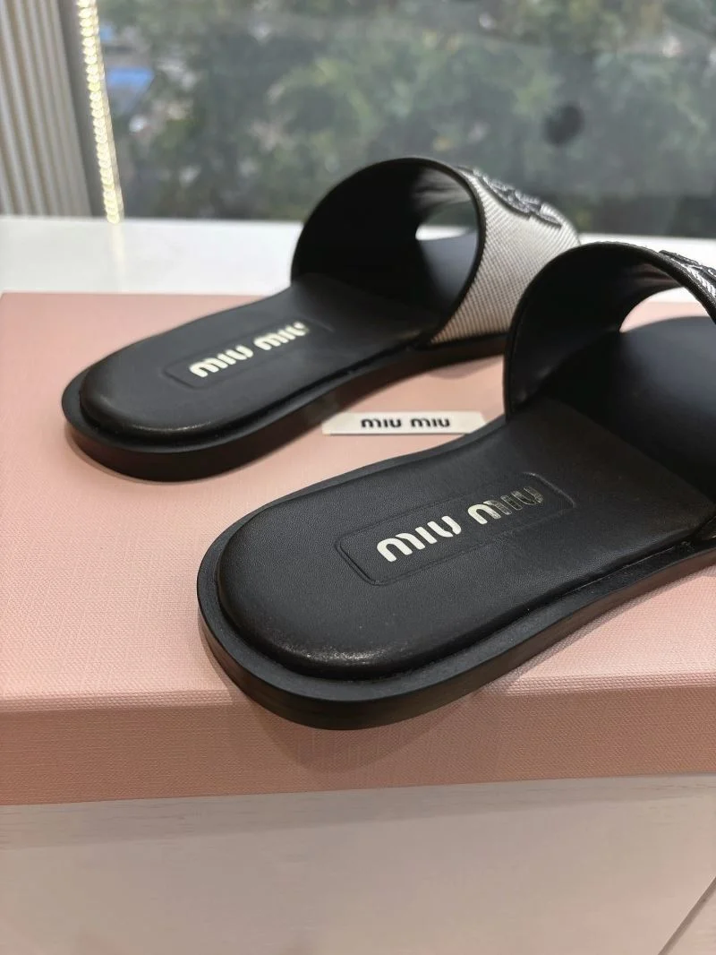 TravelReady Miu Miu Shoes 9437