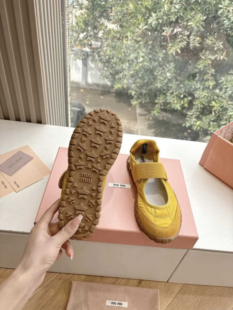 Miu Miu Shoes Durable 9424