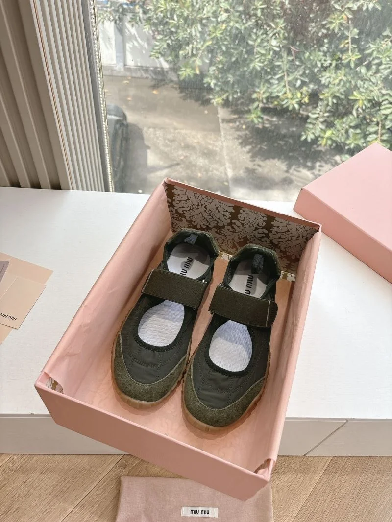 Miu Miu Shoes Comfortable 9422