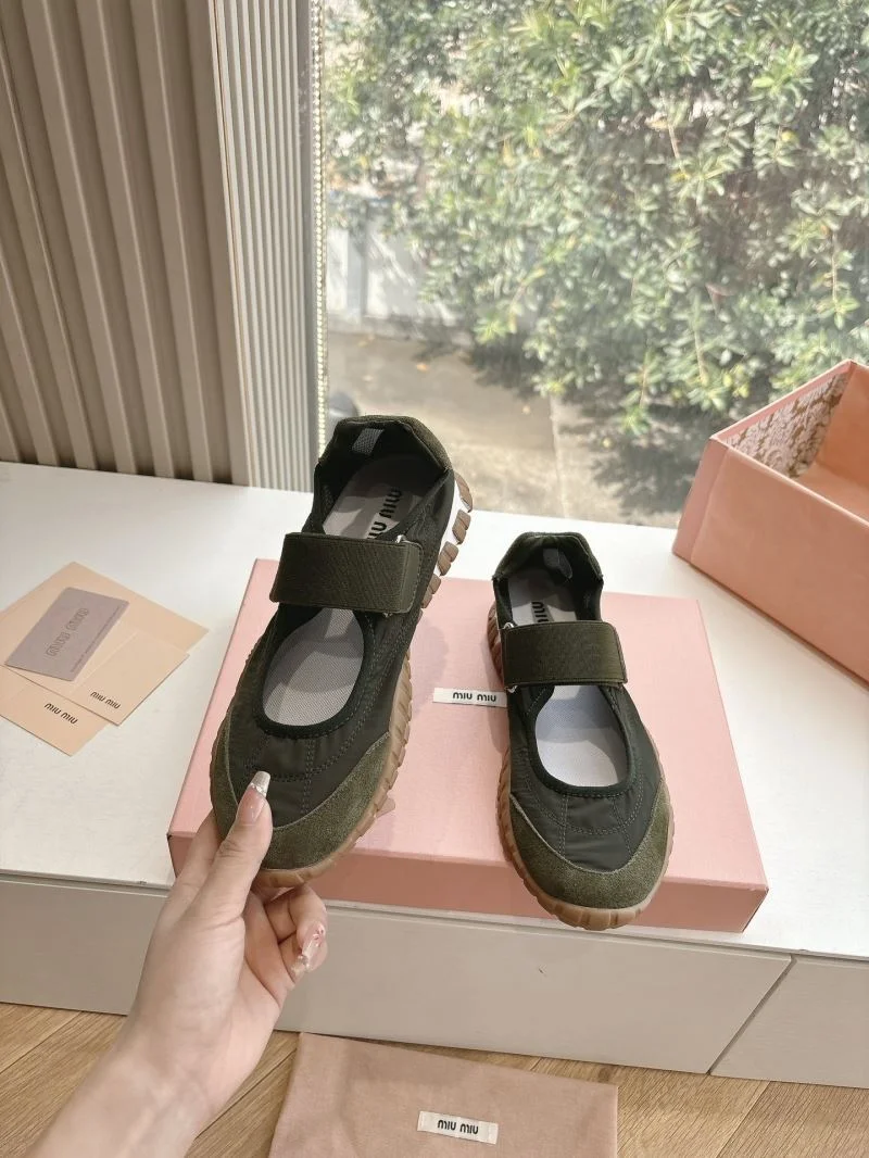 Miu Miu Shoes Comfortable 9422