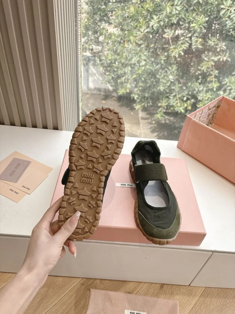 Miu Miu Shoes Comfortable 9422