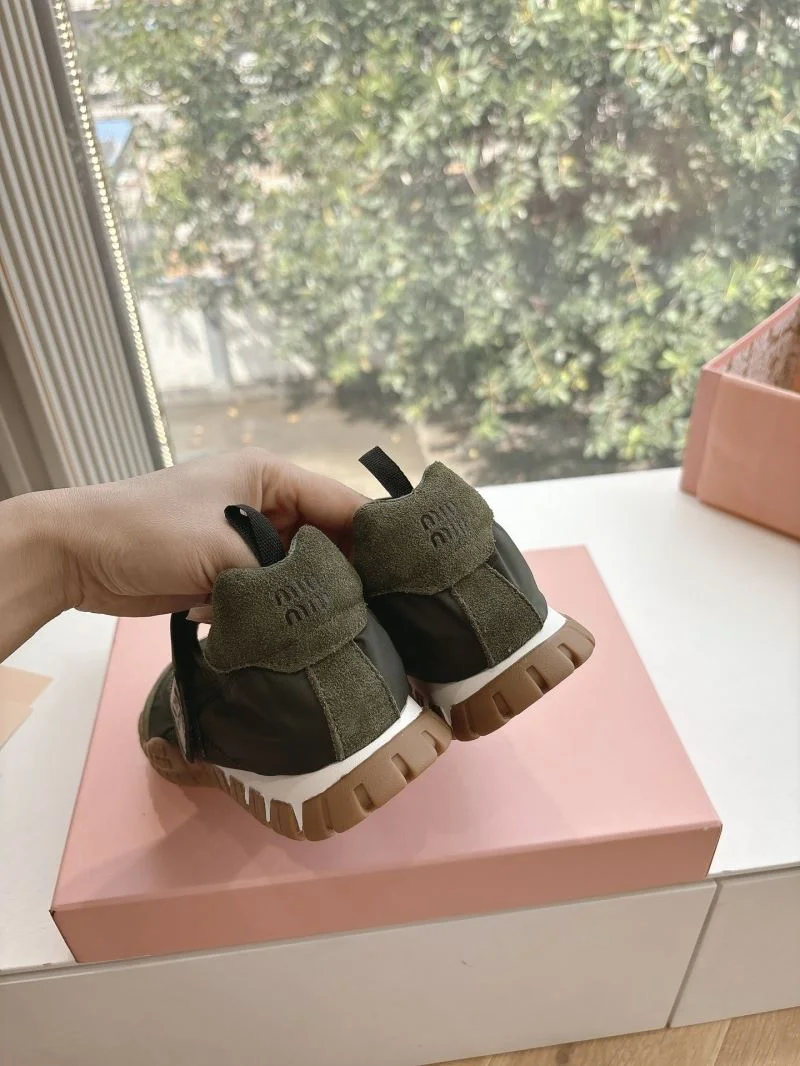 Miu Miu Shoes Comfortable 9422