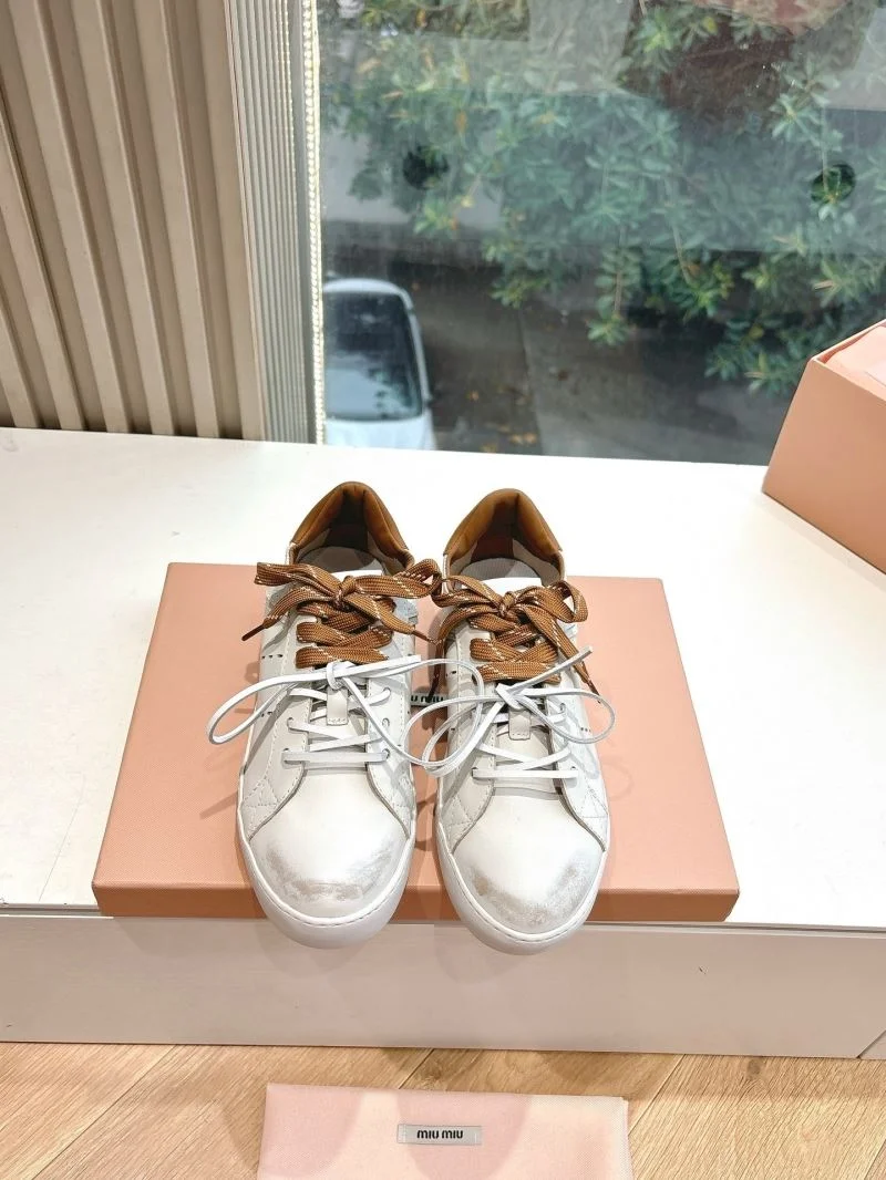Practical Miu Miu Shoes 9425