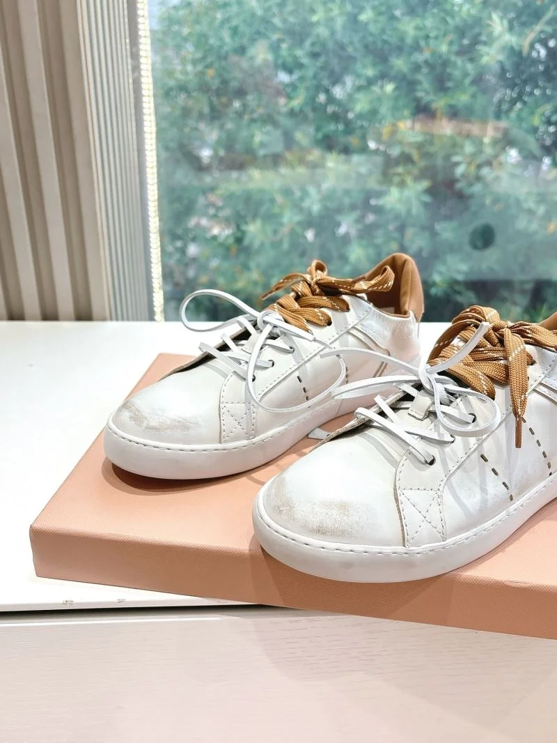 Practical Miu Miu Shoes 9425
