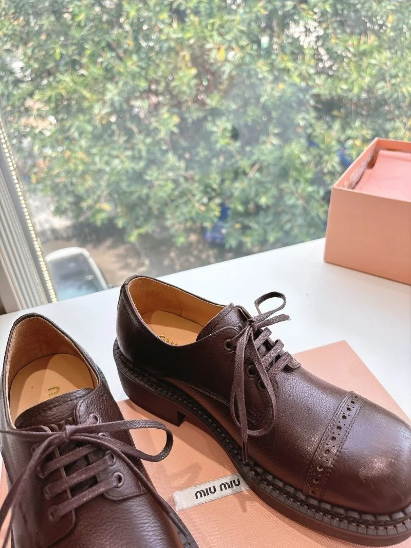 Miu Miu Shoes Sleek 9407