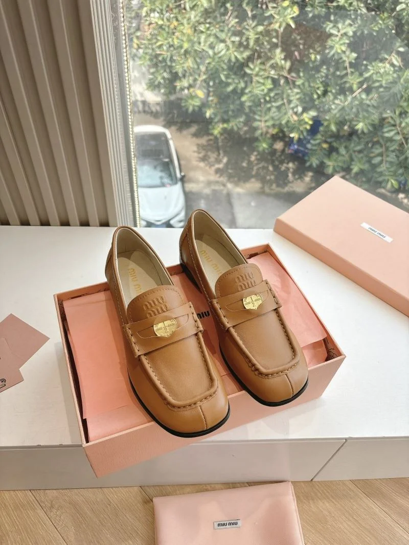 Miu Miu Shoes StreetReady 9392